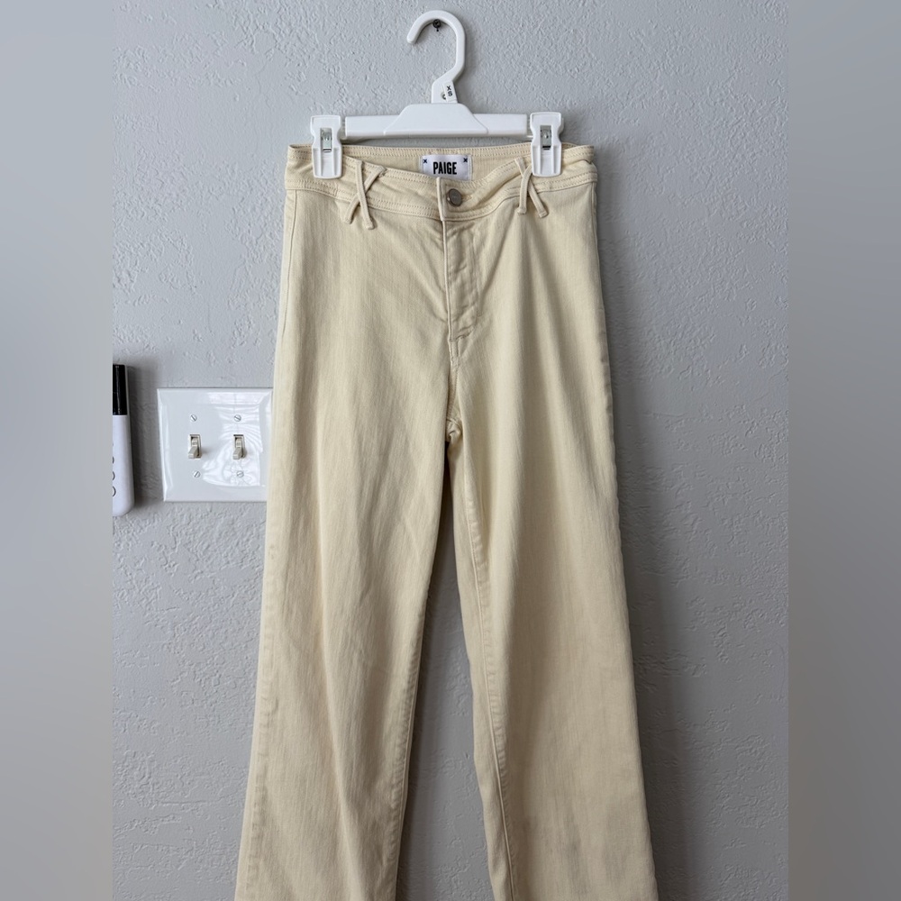 Paige yellow cropped pants size 23